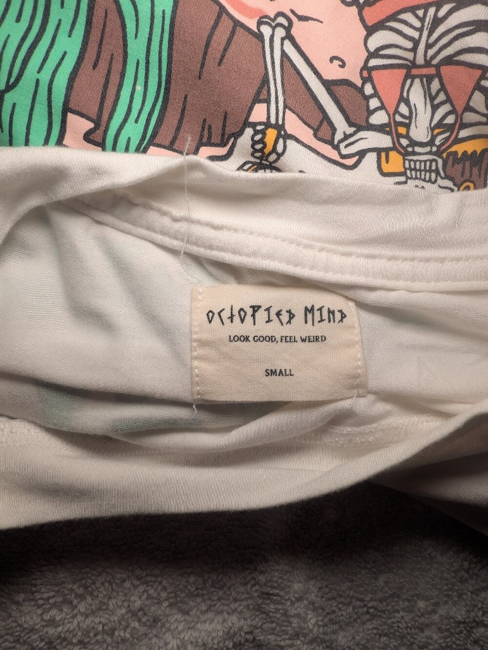 Octopied Mind Rot Girl Summer Cropped Tee White Modal Graphic Shirt Size S - Picture 3 of 3